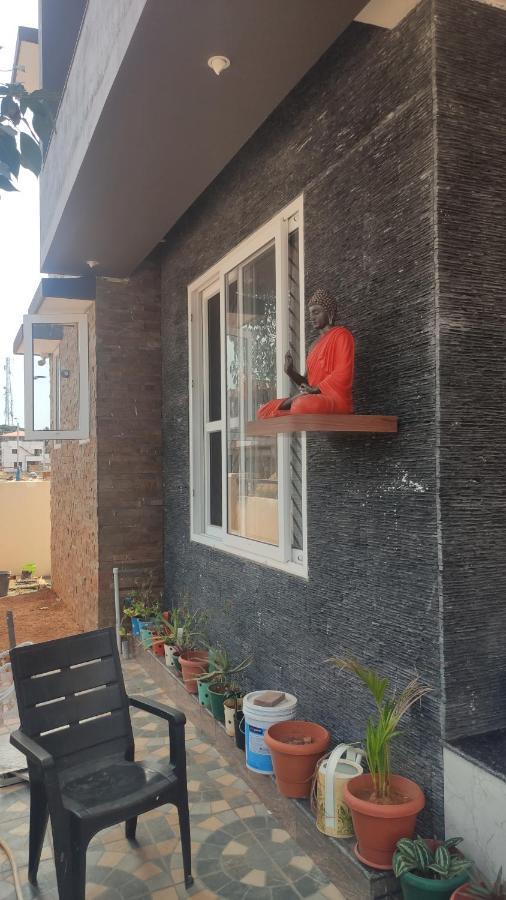 Manasvi Lägenhet Mangalore Exteriör bild