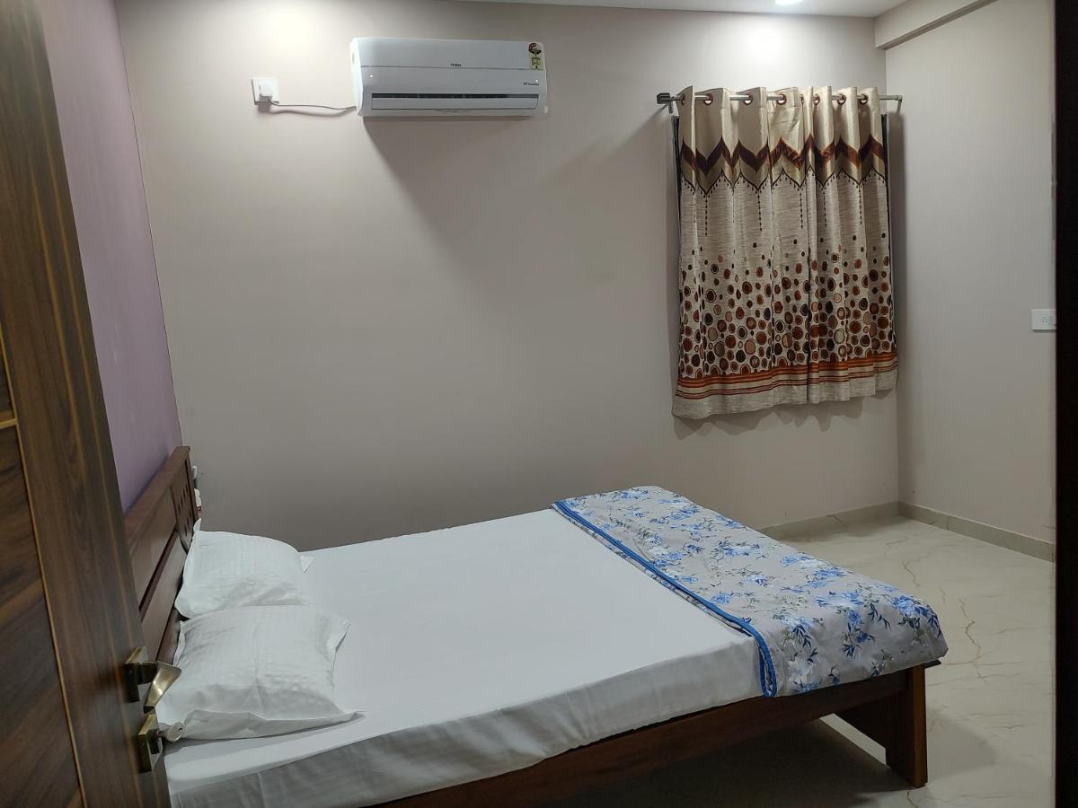 Manasvi Lägenhet Mangalore Exteriör bild